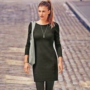 Athleta black  long sleeved bodycon dress EUC XS
